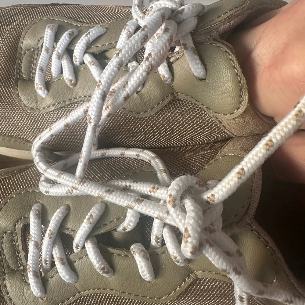 A New Day women's taupe athletic shoes size 7.5